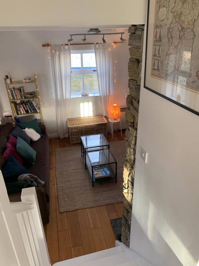 Pink Cottage Ballyconneely Extérieur photo